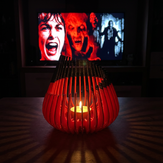 Bougie Gorgon - Red-Black